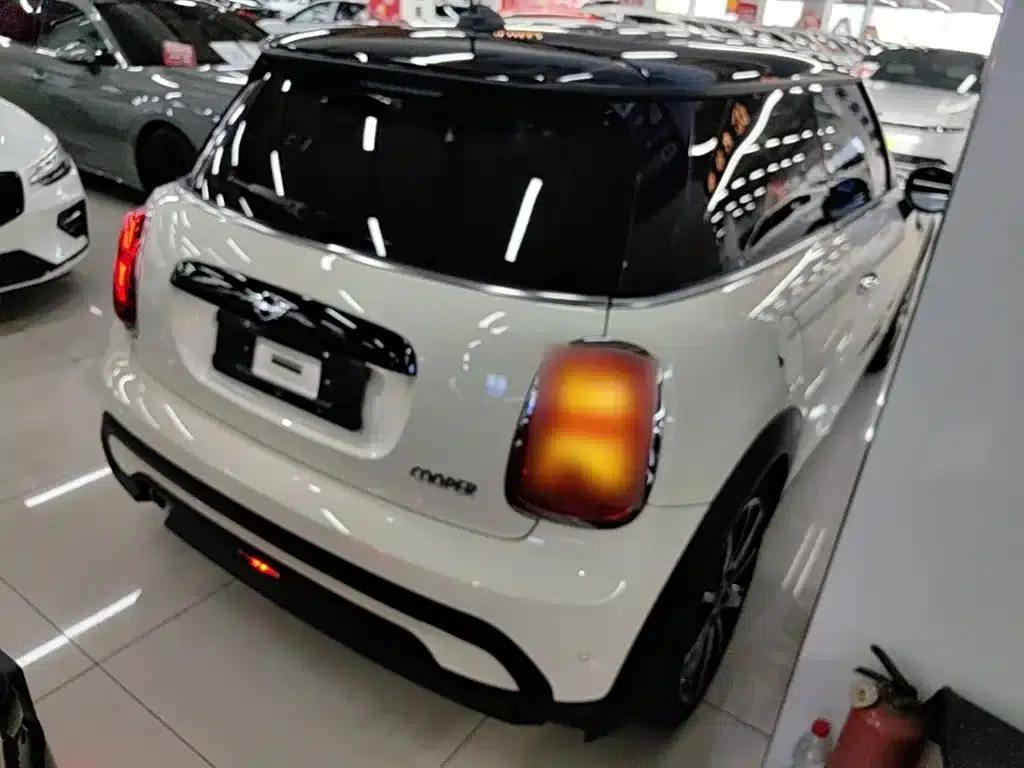 MINI 2022 1.5T COOPER Artist — миниатюра 7