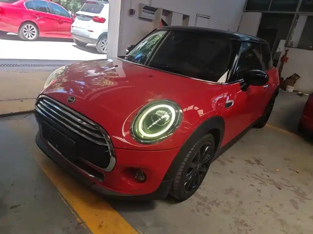 MINI 2019 1.5T COOPER Artist — миниатюра 1