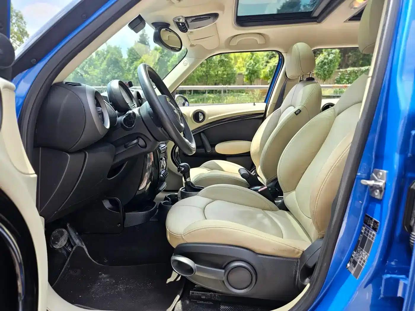 MINI COUNTRYMAN 2011 1.6L COOPER Excitement — миниатюра 16