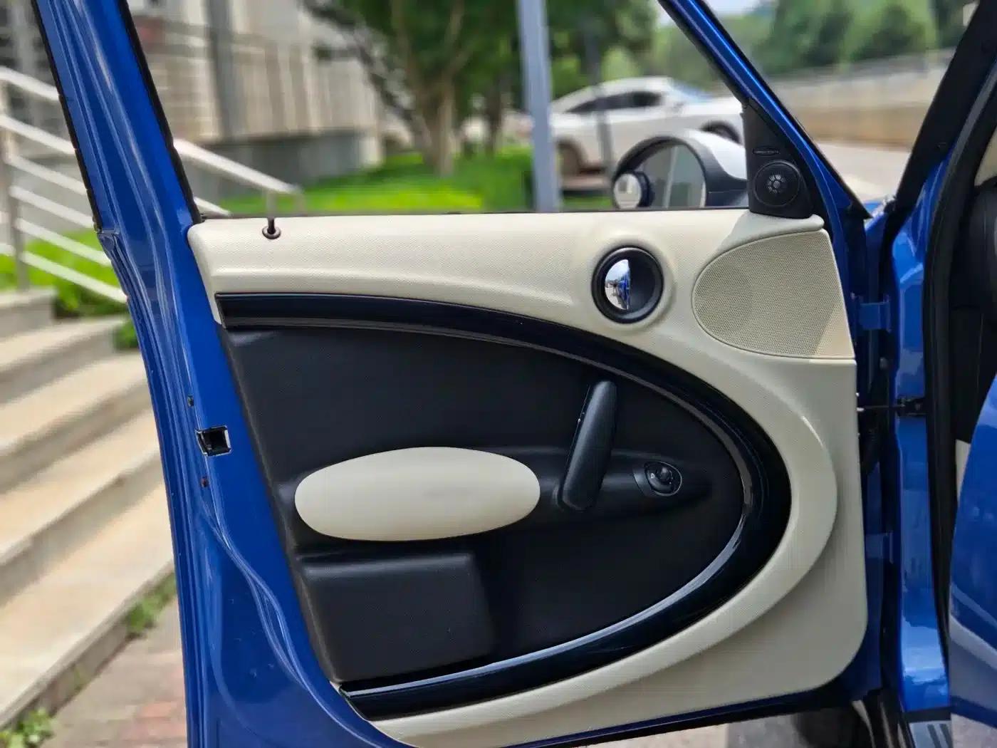 MINI COUNTRYMAN 2011 1.6L COOPER Excitement — миниатюра 25