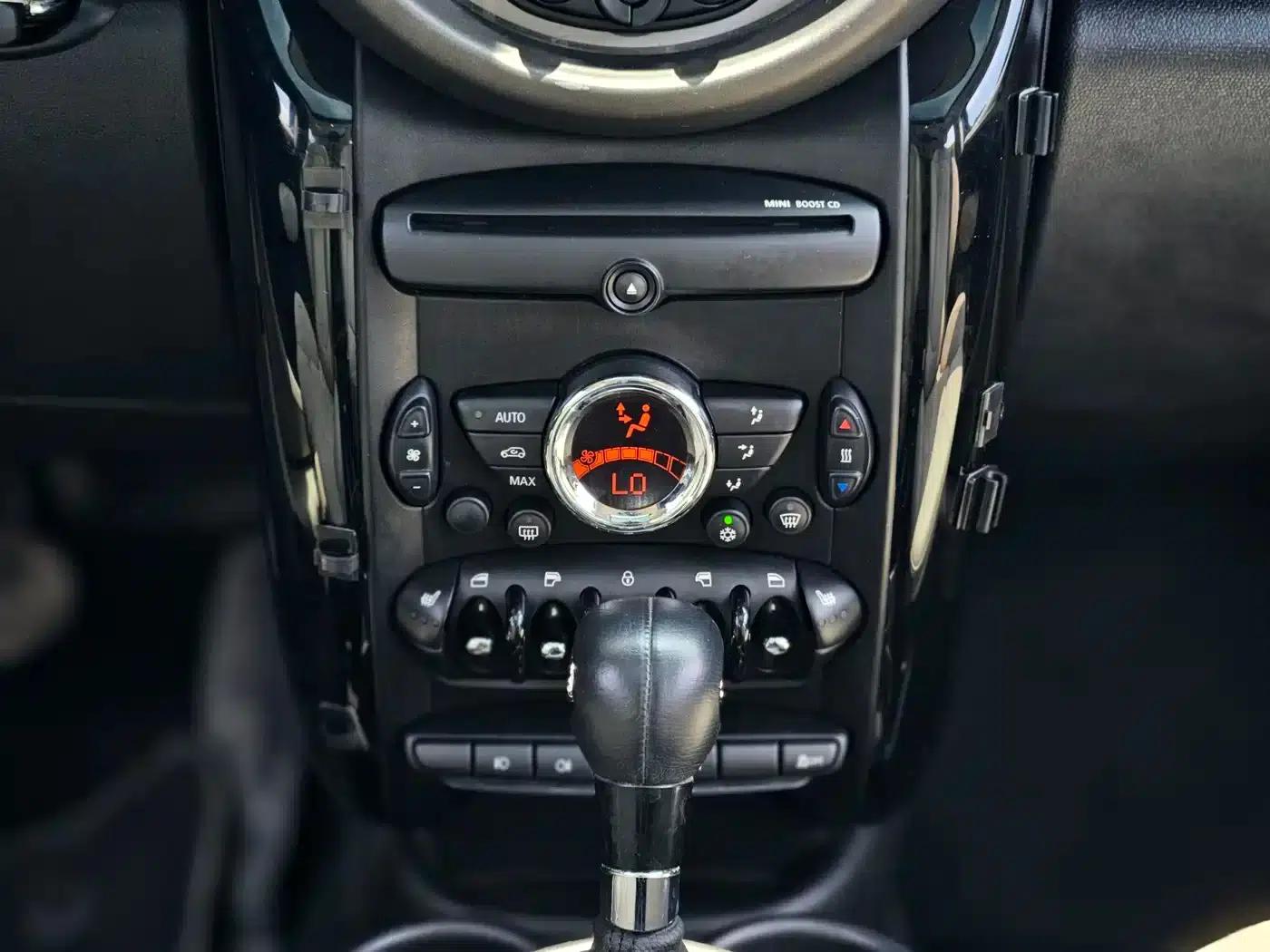 MINI COUNTRYMAN 2011 1.6L COOPER Excitement — миниатюра 8