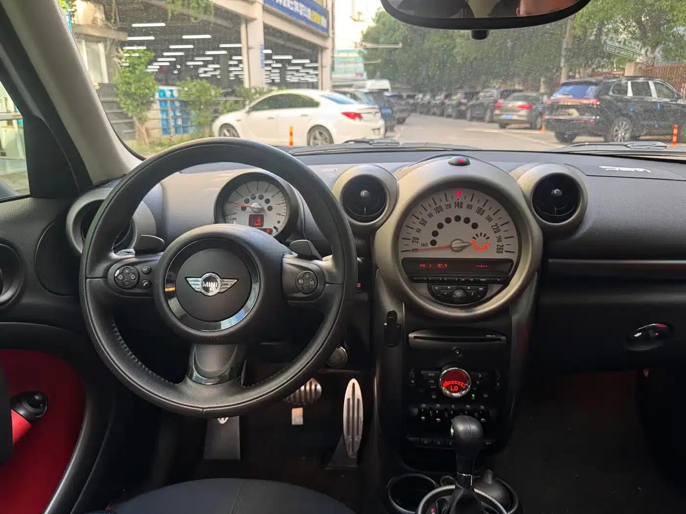 2012 MINI COUNTRYMAN 1.6T COOPER S — миниатюра 6