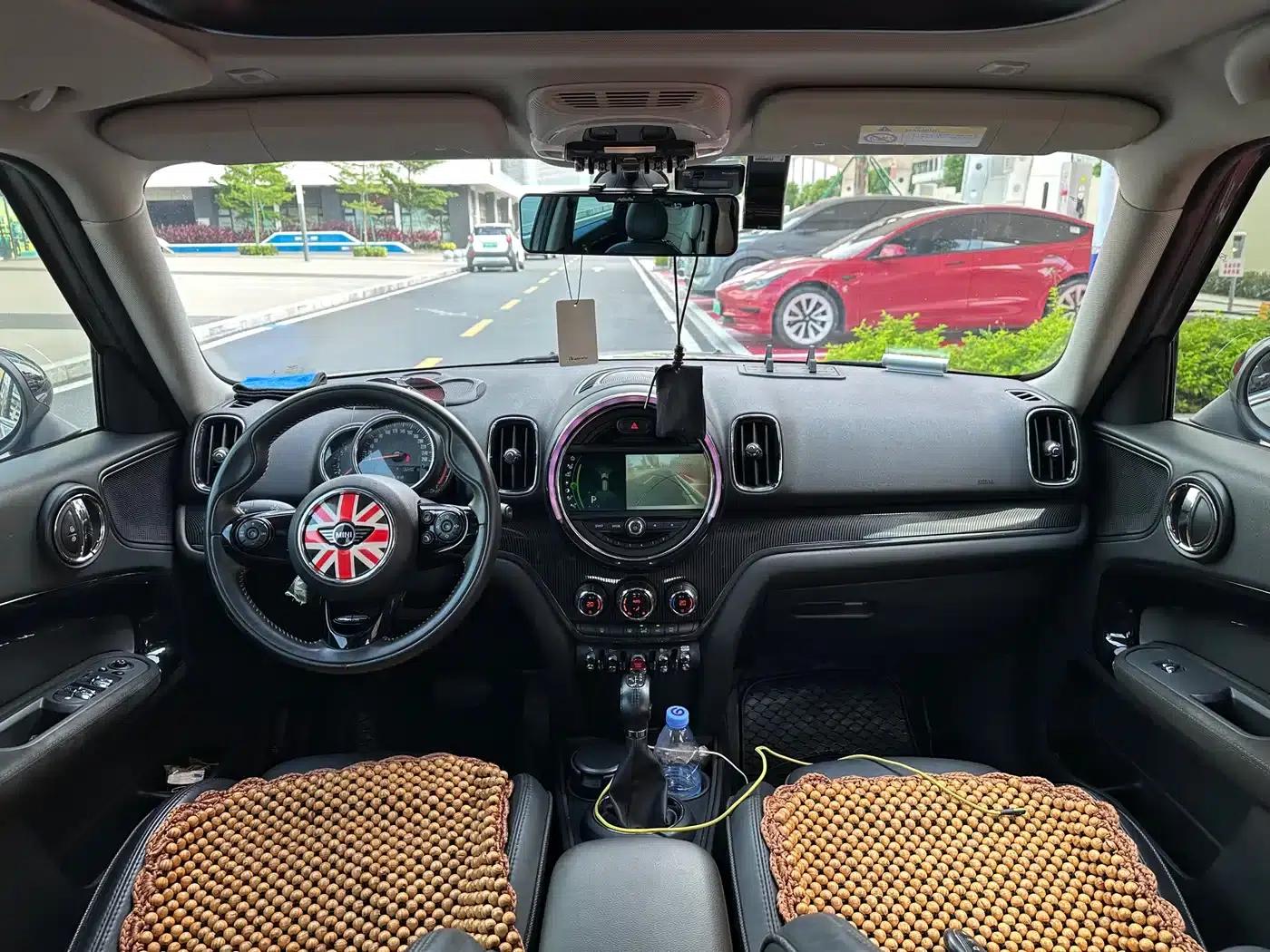 2018 MINI COUNTRYMAN 2.0T COOPER S ALL4 Artist — миниатюра 15
