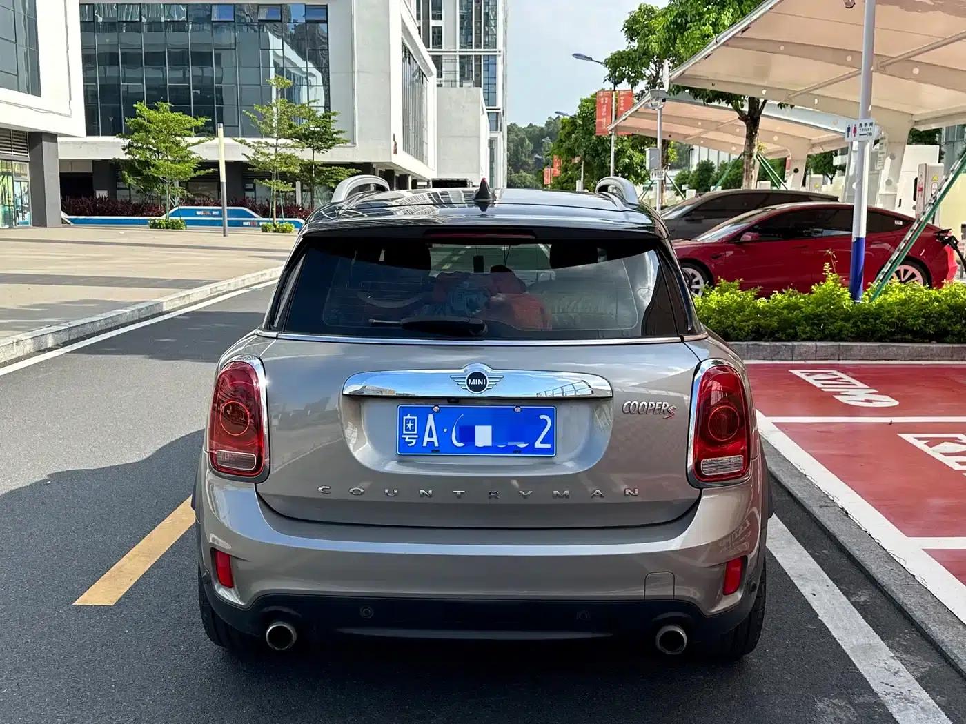 2018 MINI COUNTRYMAN 2.0T COOPER S ALL4 Artist — миниатюра 5