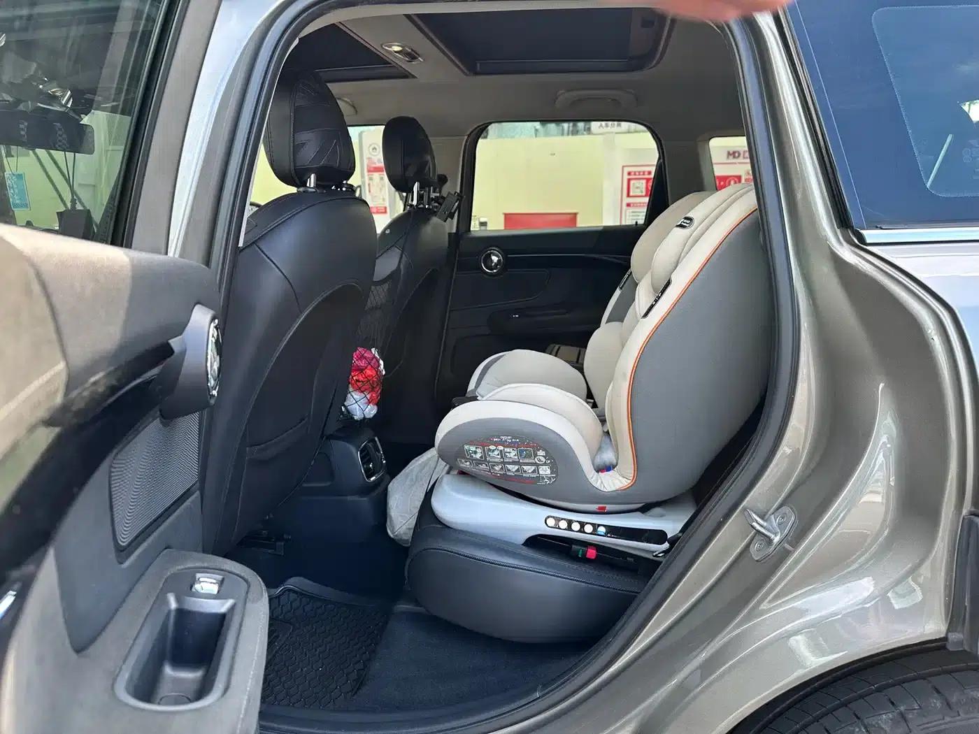 2018 MINI COUNTRYMAN 2.0T COOPER S ALL4 Artist — миниатюра 9