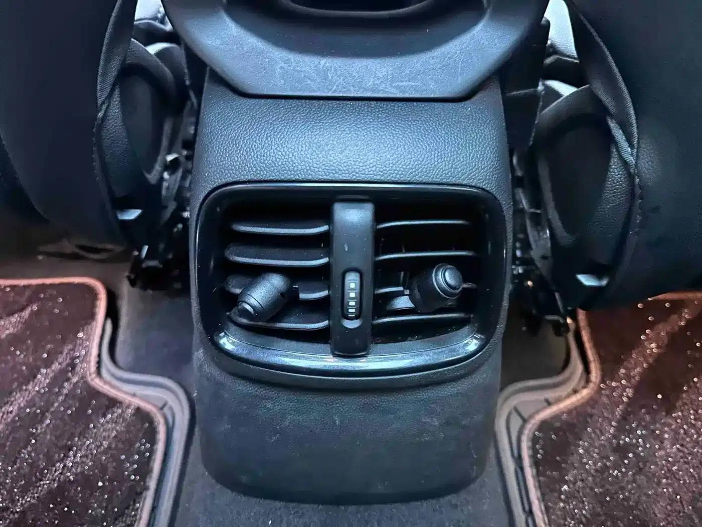 2022 MINI COUNTRYMAN 1.5T COOPER ALL4 Black Label Special Edition — миниатюра 22