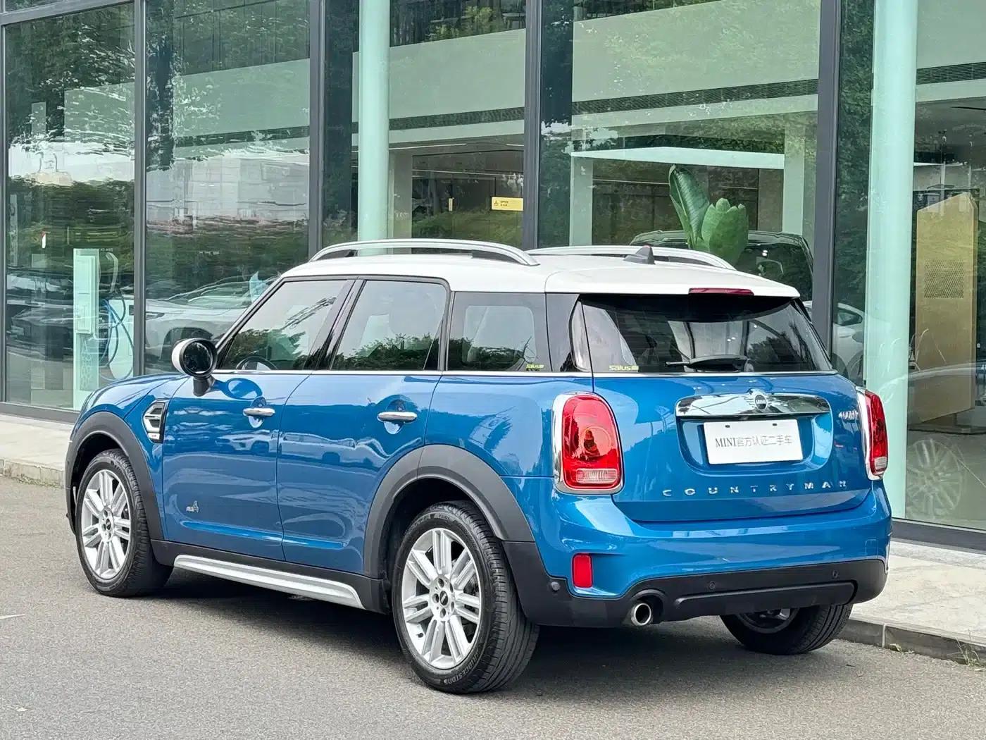 2017 MINI COUNTRYMAN 1.5T COOPER ALL4 Traveler — миниатюра 5