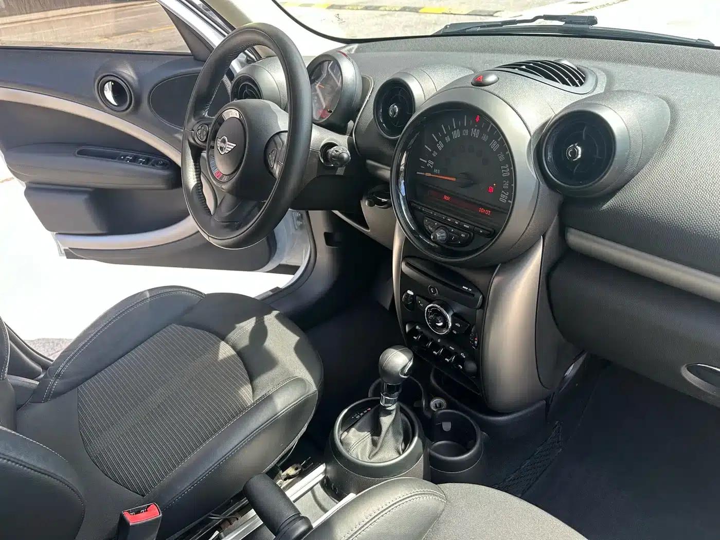 MINI COUNTRYMAN 2014 1.6L COOPER Fun — миниатюра 17