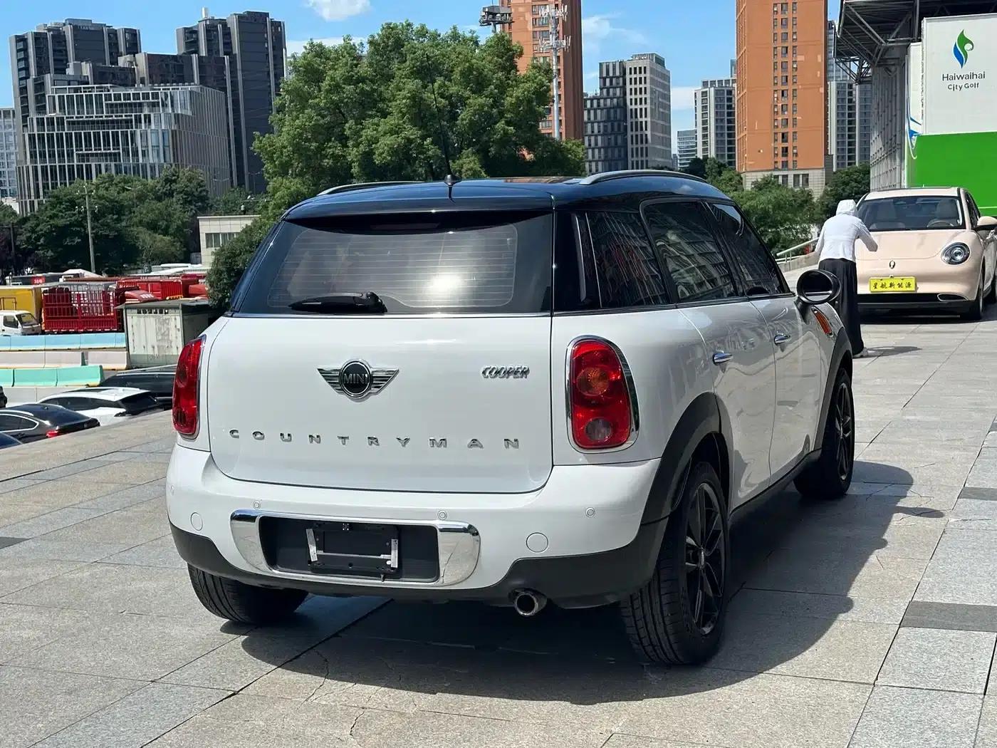 MINI COUNTRYMAN 2014 1.6L COOPER Fun — миниатюра 6