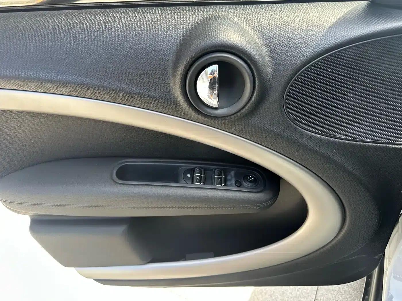 MINI COUNTRYMAN 2014 1.6L COOPER Fun — миниатюра 9