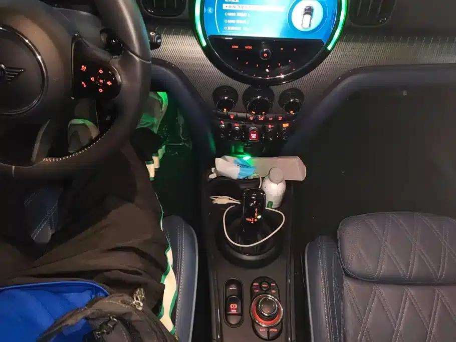 2022 MINI COUNTRYMAN 2.0T COOPER S ALL4 — миниатюра 16