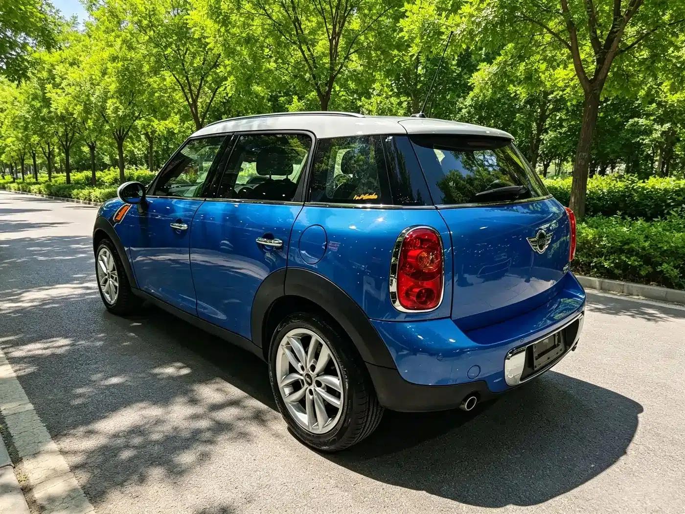 MINI COUNTRYMAN 2011 1.6L COOPER Fun — миниатюра 8