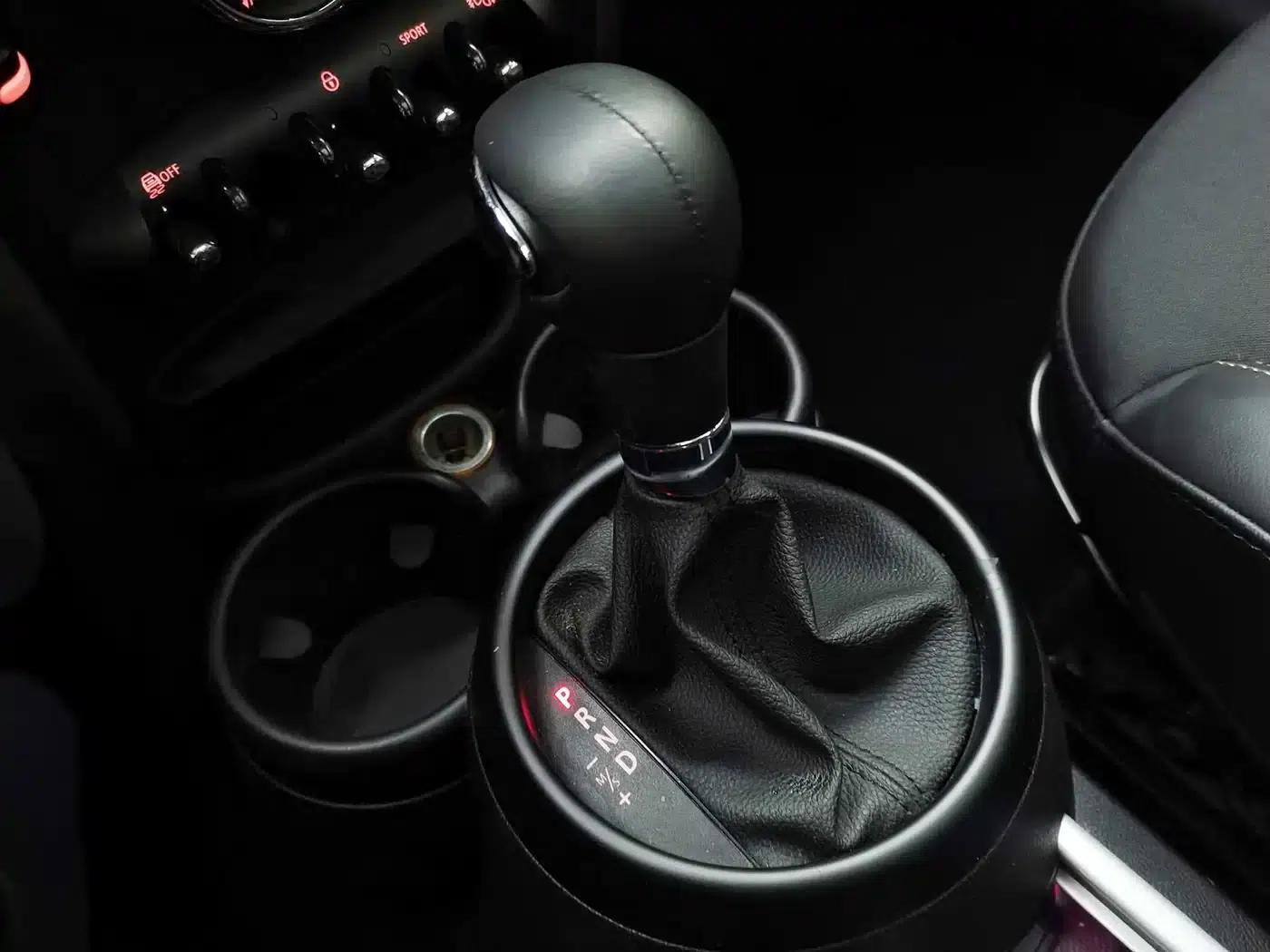 MINI COUNTRYMAN 2014 1.6T COOPER ALL4 Fun — миниатюра 10