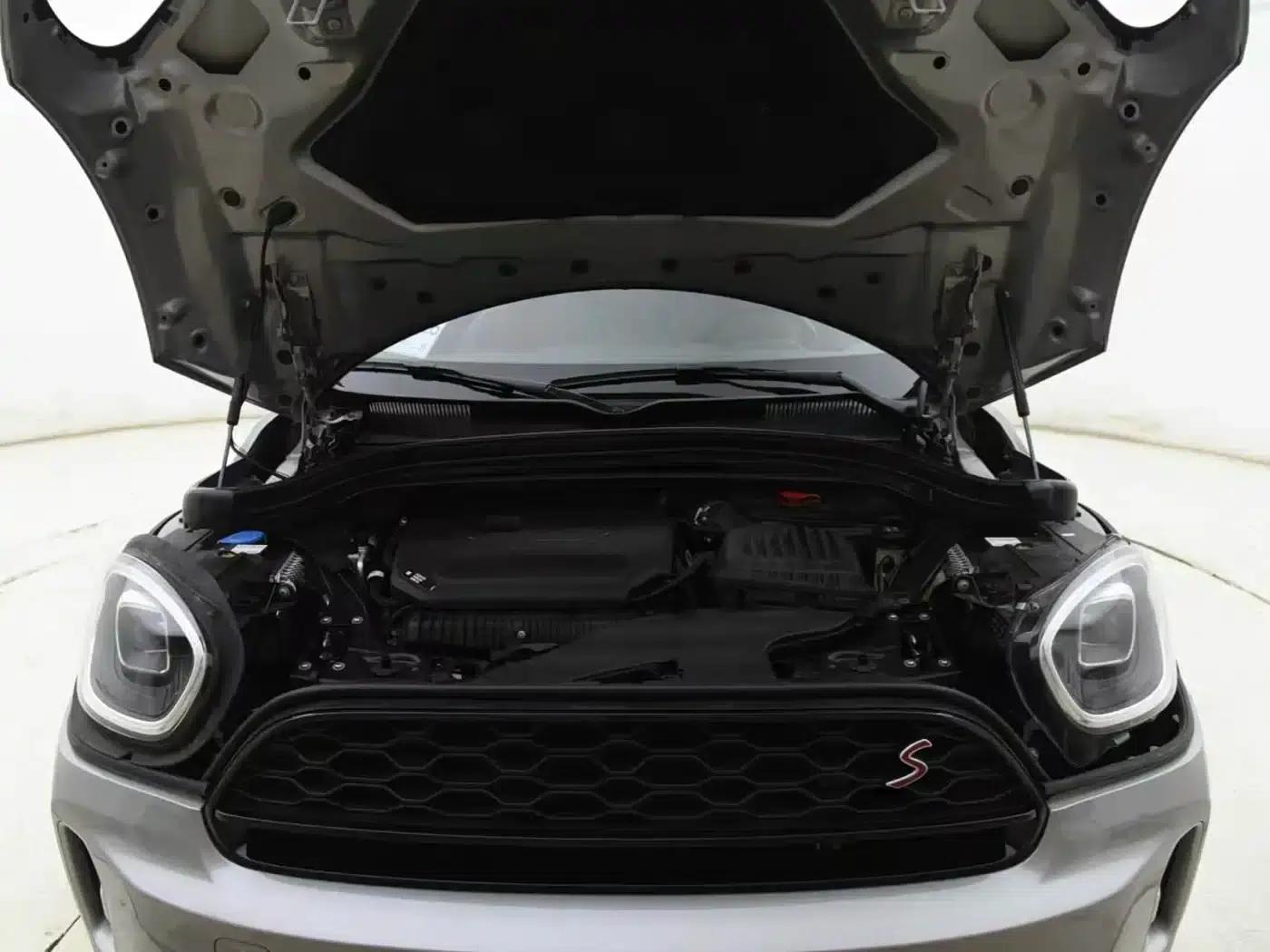 MINI COUNTRYMAN 2023 Facelift II 2.0T COOPER S ALL4 Connoisseur — миниатюра 14