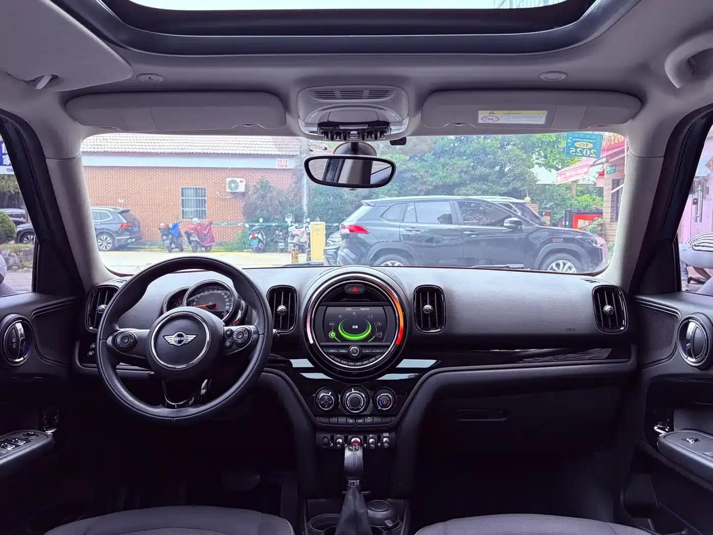 2017 MINI COUNTRYMAN 1.5T COOPER — миниатюра 5