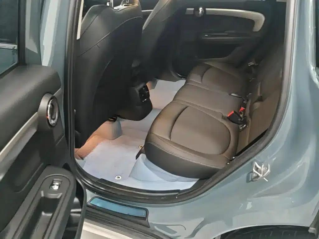 2021 MINI COUNTRYMAN 1.5T COOPER ALL4 Connoisseur — миниатюра 24