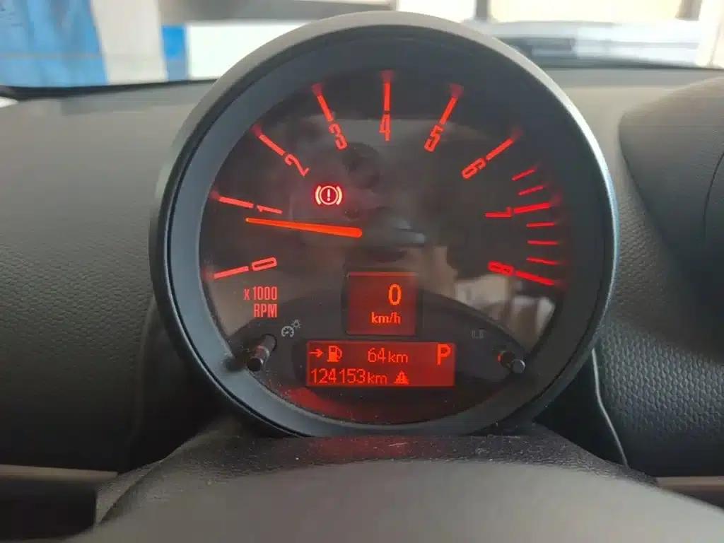 MINI COUNTRYMAN 2014 1.6T COOPER ALL4 Fun — миниатюра 12