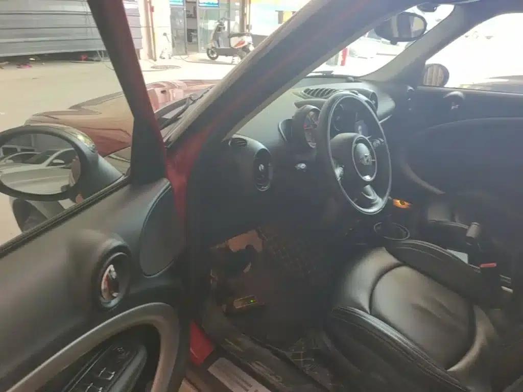 MINI COUNTRYMAN 2014 1.6T COOPER ALL4 Fun — миниатюра 16
