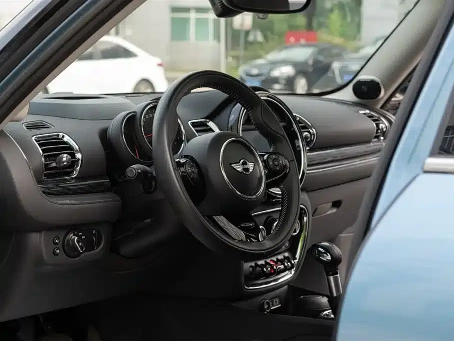 2016 MINI CLUBMAN Facelift 2.0T COOPER S Geek Edition — миниатюра 3