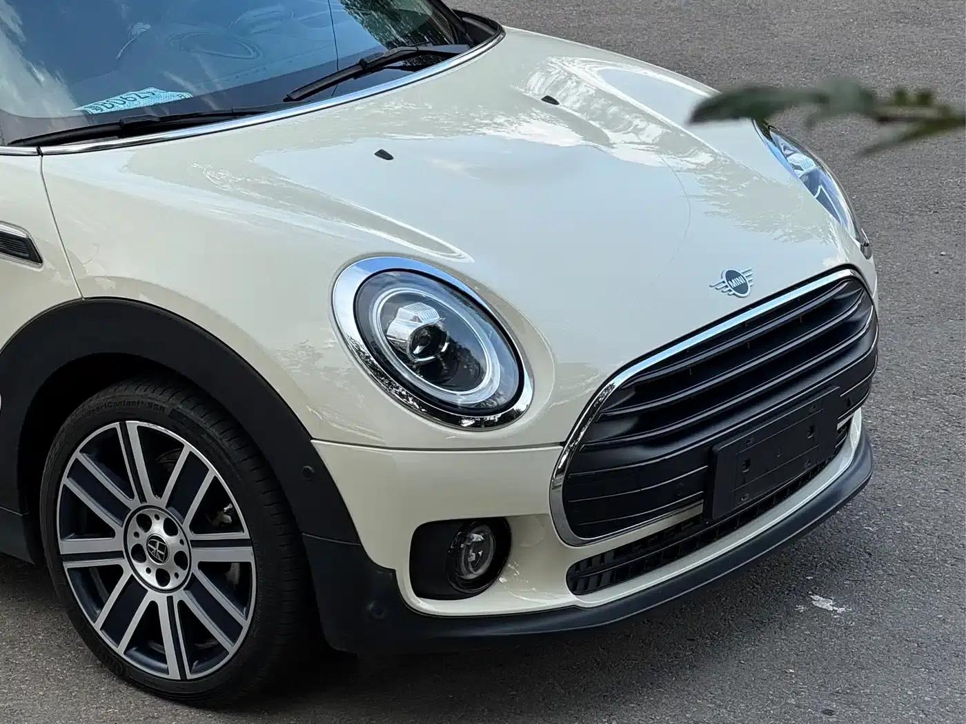 2021 MINI CLUBMAN 1.5T COOPER Connoisseur — миниатюра 3