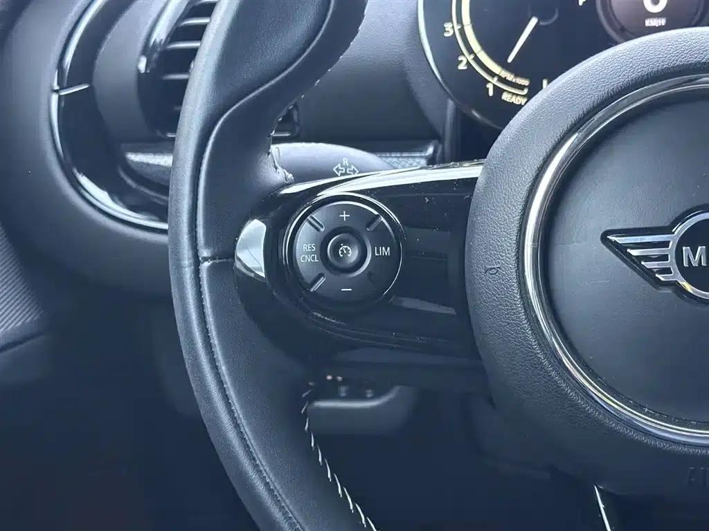2021 MINI CLUBMAN 1.5T COOPER Connoisseur — миниатюра 15