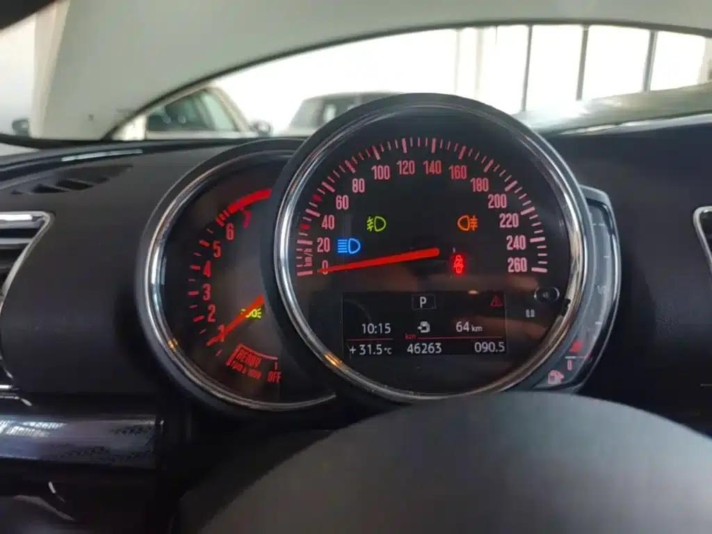 2019 MINI CLUBMAN 1.5T COOPER Connoisseur — миниатюра 12
