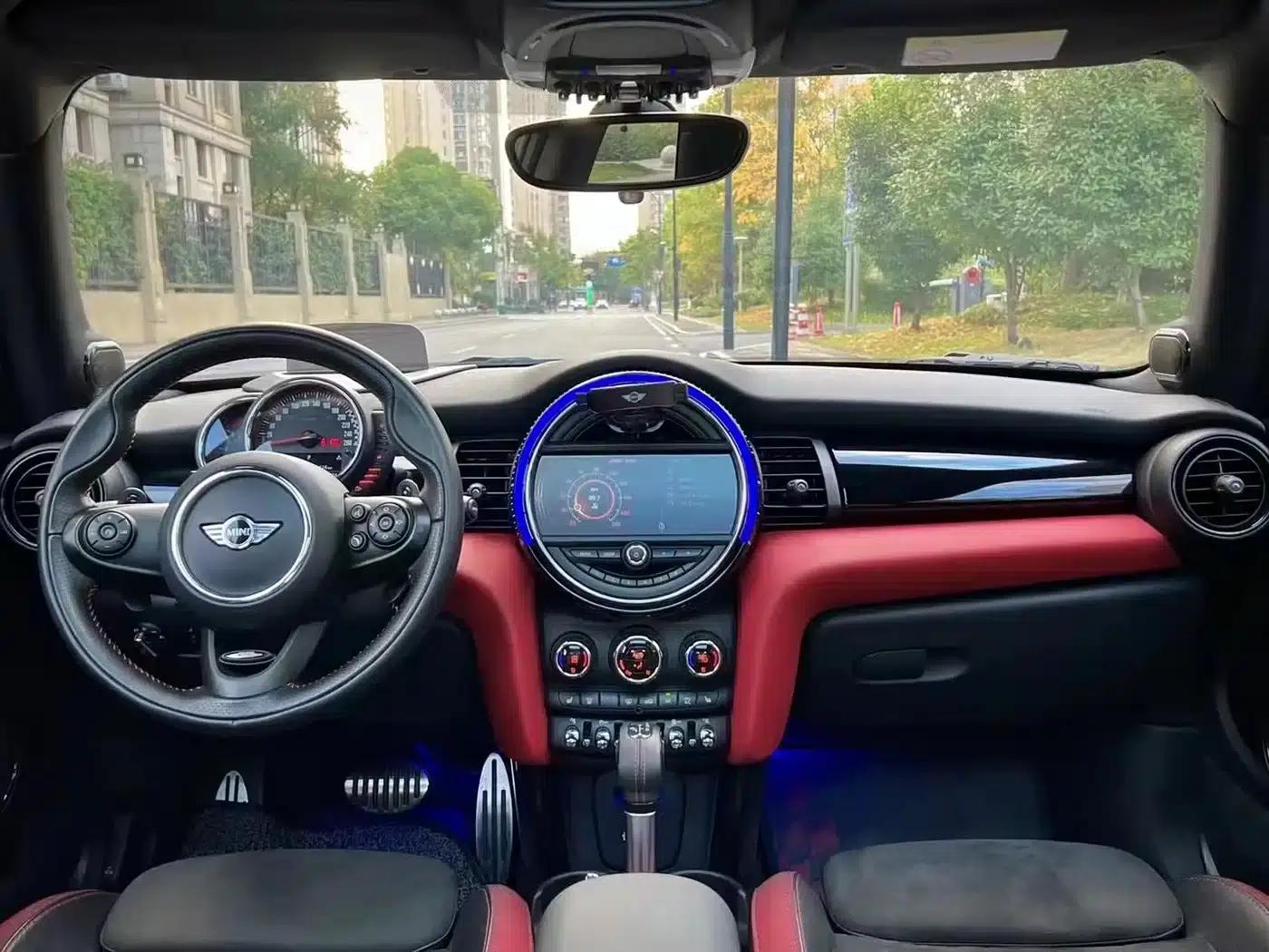 2017 MINI JCW 2.0T JOHN COOPER WORKS - Avant-garde — миниатюра 5