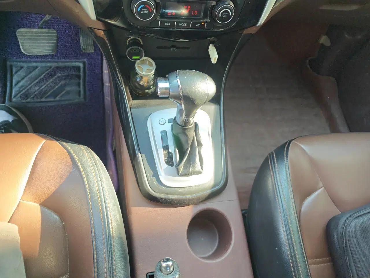 FORTHING SX6 2016 1.6L CVT Deluxe Model — миниатюра 14