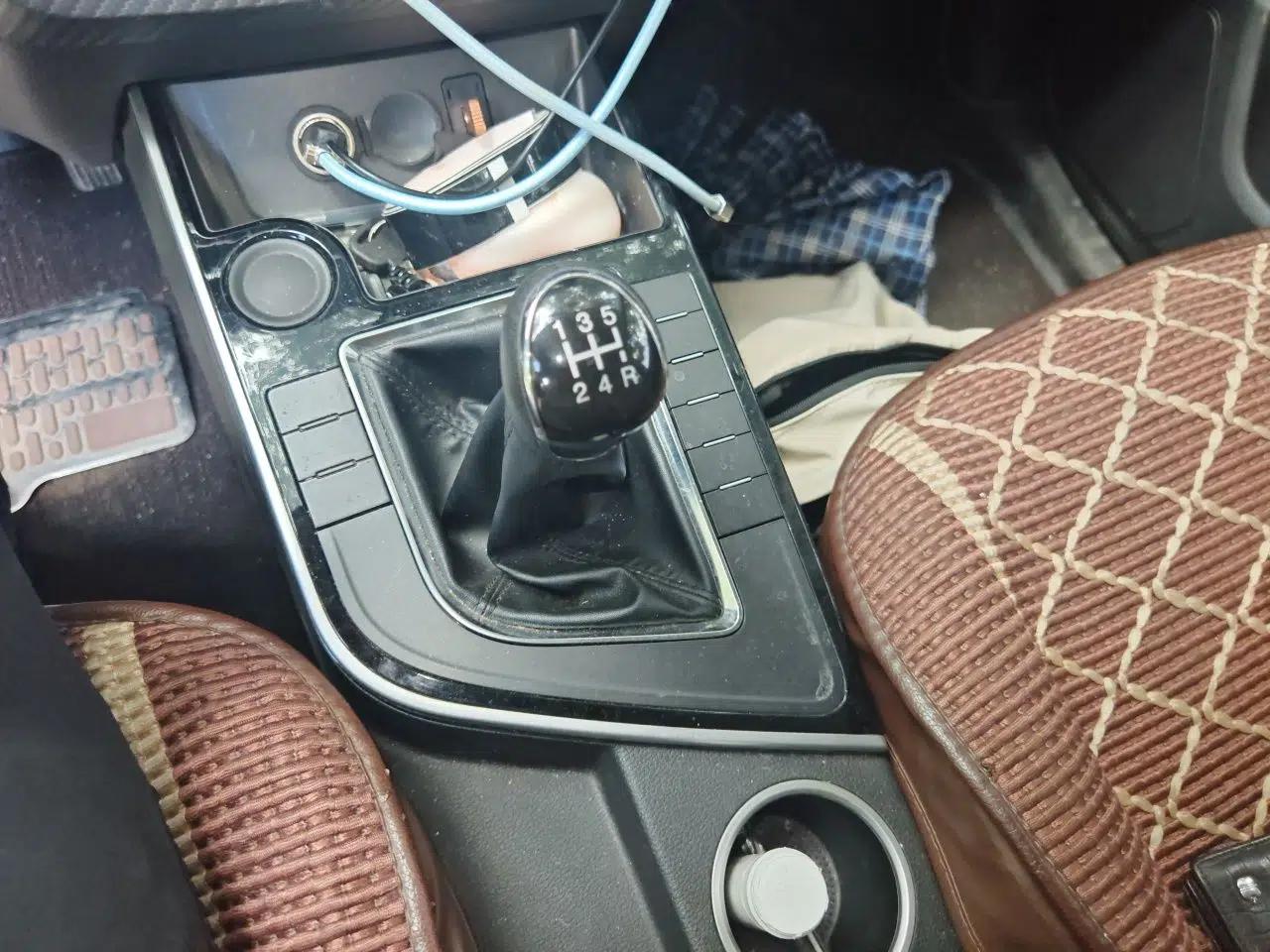 FORTHING SX6 2022 1.6L Manual Comfort Model — миниатюра 14