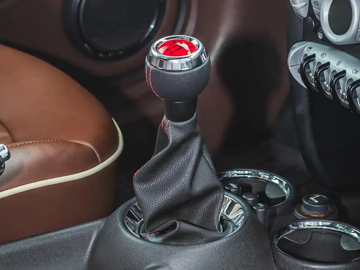 2008 MINI JCW CLUBMAN 1.6L Manual — миниатюра 9