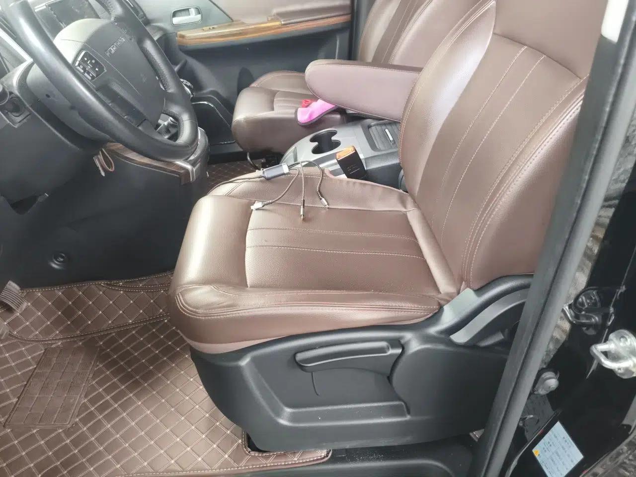 FORTHING Lingzhi PLUS 2021 Travel Edition 2.0L Manual Luxury 7-Seater — миниатюра 15