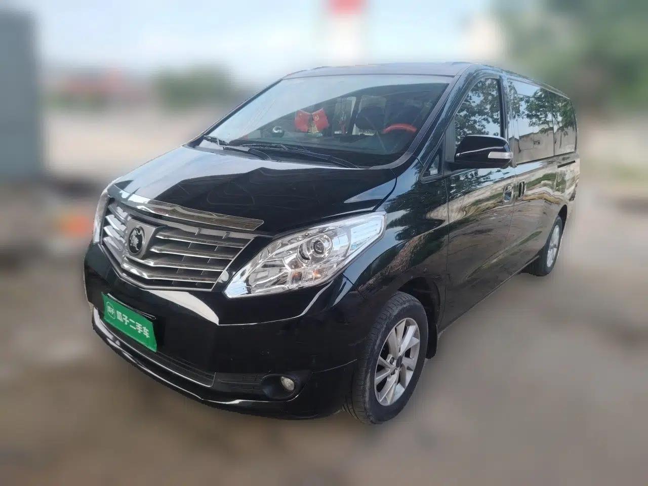FORTHING Lingzhi PLUS 2021 Travel Edition 2.0L Manual Luxury Version 9 Seats — миниатюра 1