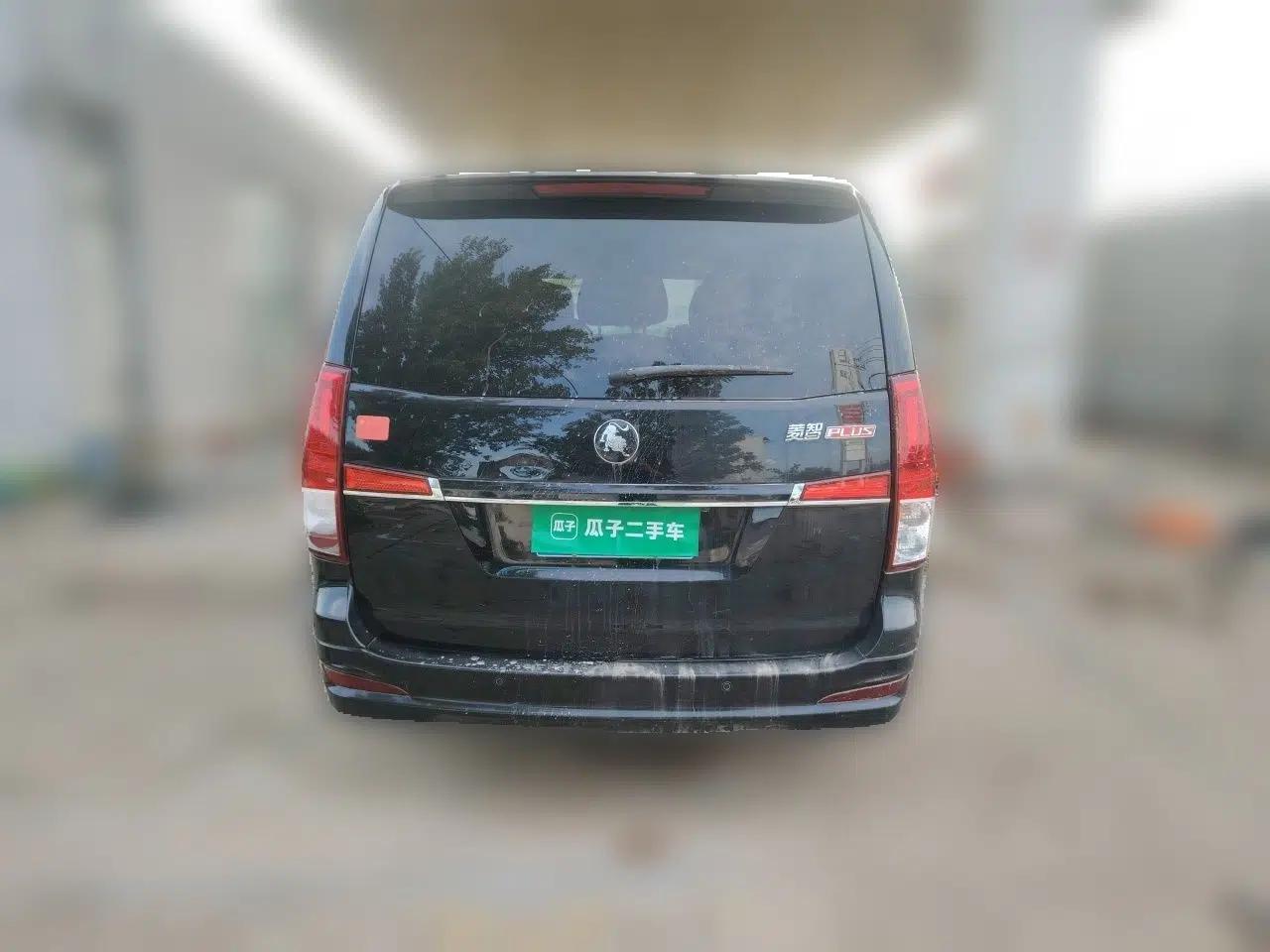 FORTHING Lingzhi PLUS 2021 Travel Edition 2.0L Manual Luxury Version 9 Seats — миниатюра 5