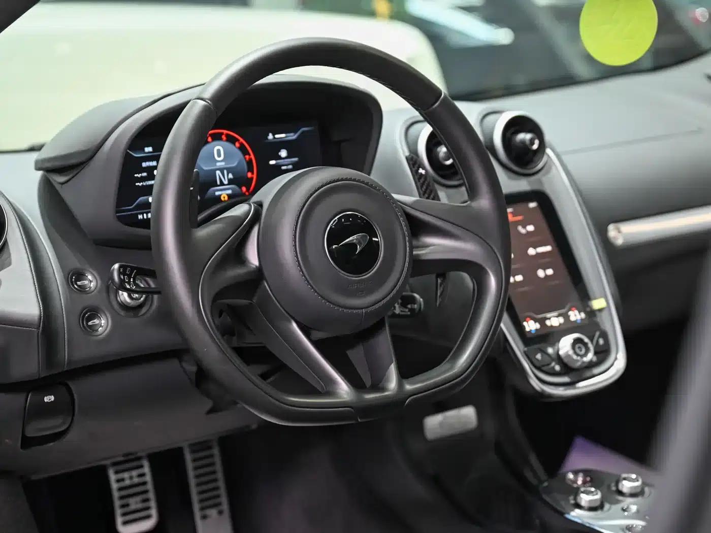 McLaren GT 2019 4.0T Standard Edition — миниатюра 10