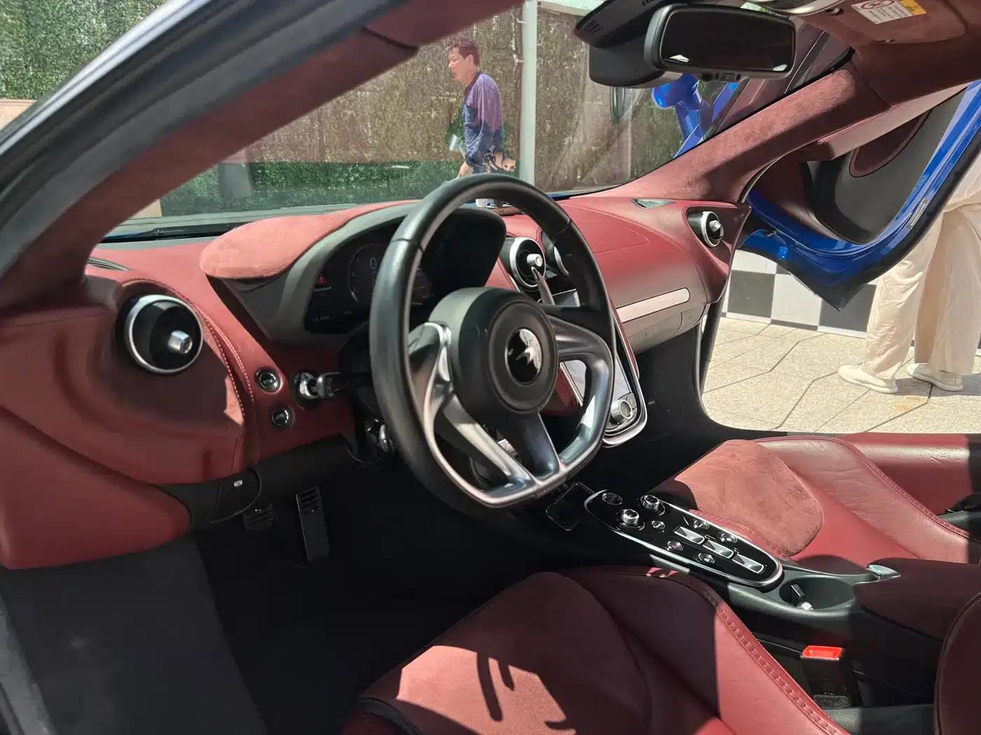 McLaren GT 2019 4.0T Standard Edition — миниатюра 9