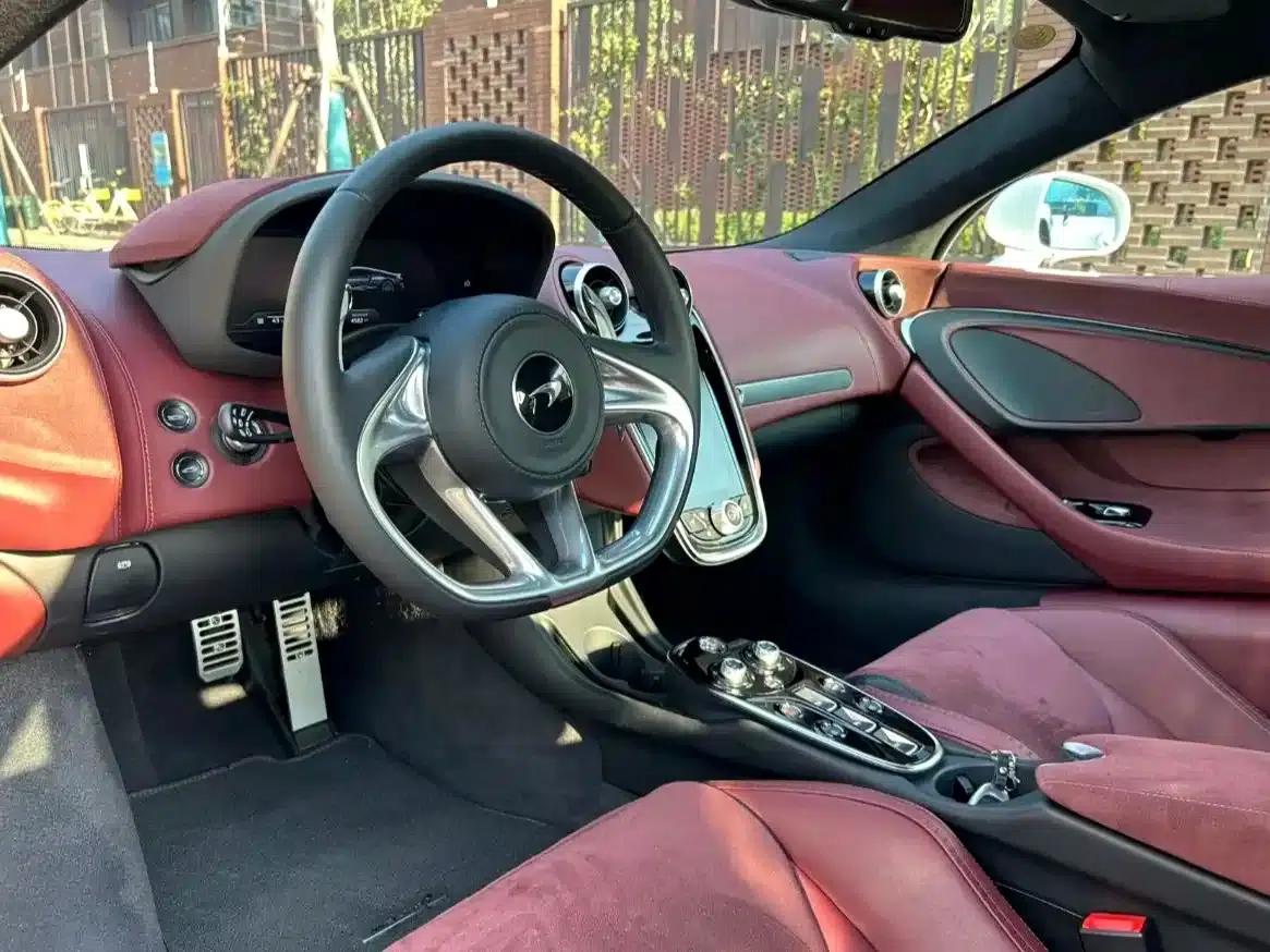 McLaren GT 2023 4.0T Standard Edition — миниатюра 6