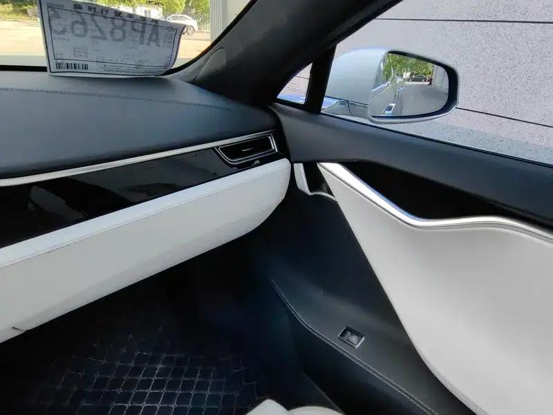 Model S 2017 75 — миниатюра 11