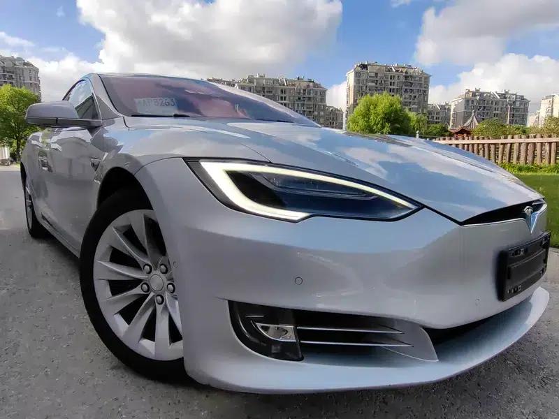 Model S 2017 75 — миниатюра 14