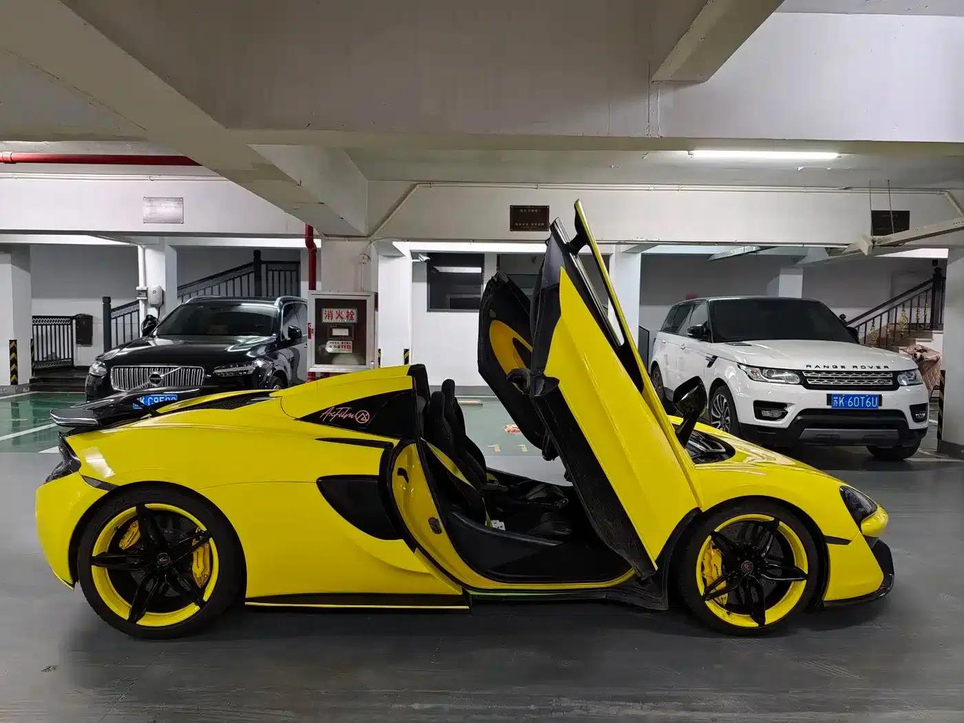 McLaren 570 2019 Model 570S 3.8T Spider — миниатюра 3