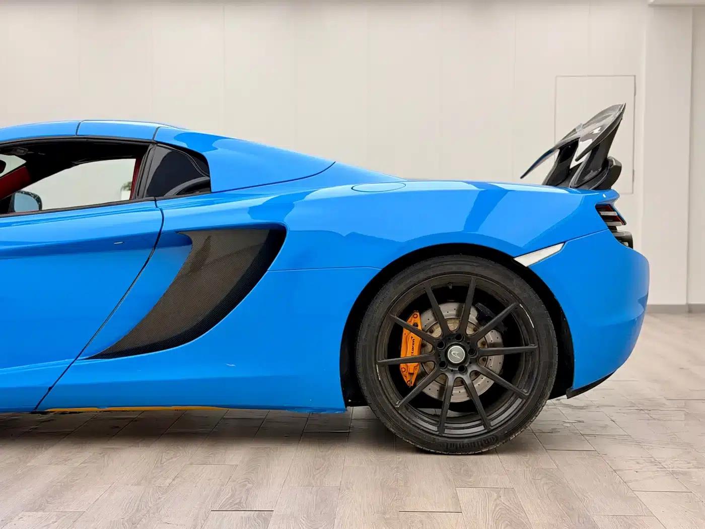 McLaren 12C 2013 3.8T SPIDER 50th Anniversary Edition — миниатюра 6