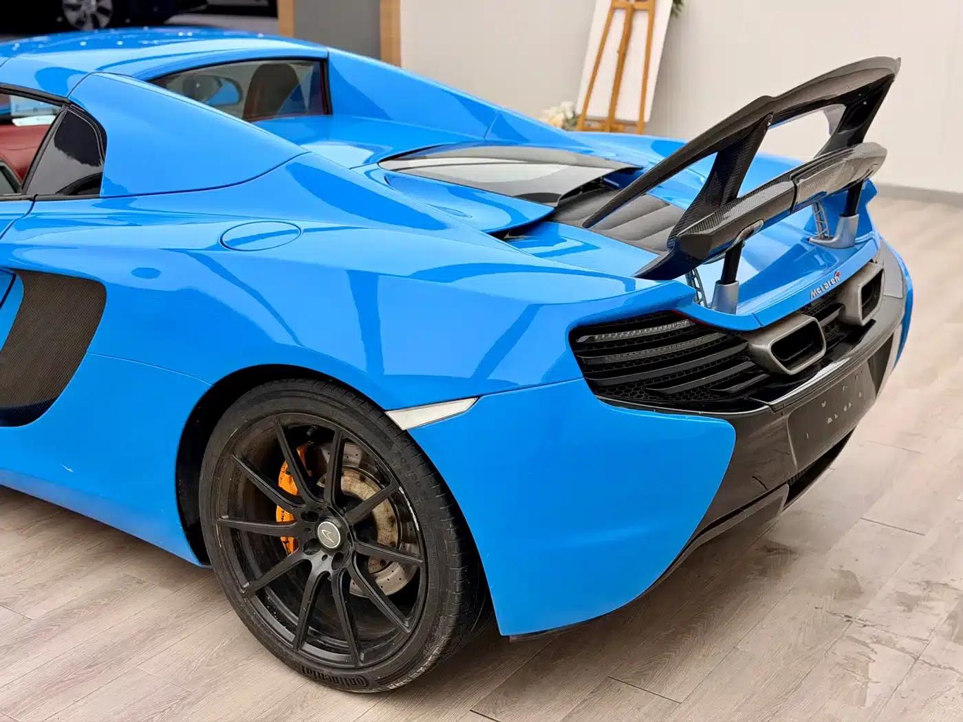 McLaren 12C 2013 3.8T SPIDER 50th Anniversary Edition — миниатюра 9