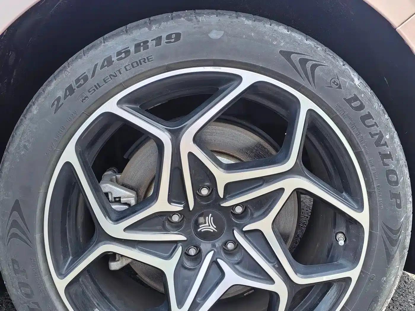 Nezha GT 2023 Model 560 — миниатюра 6