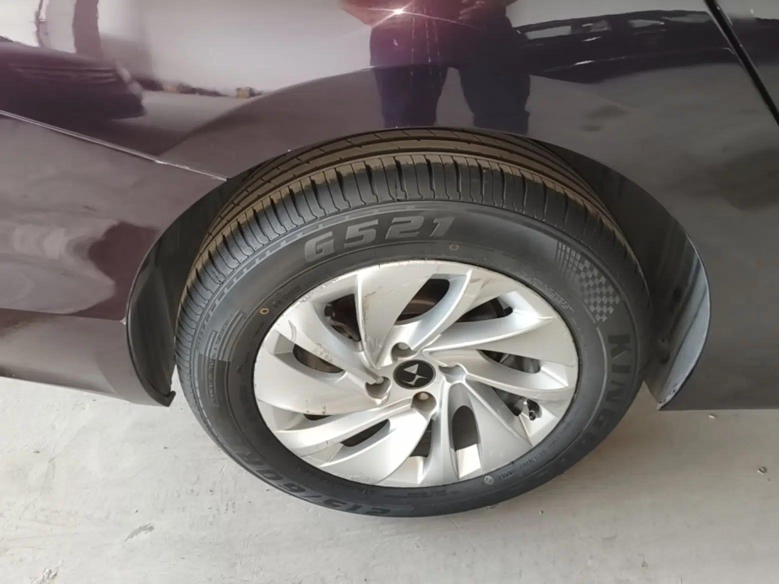 DS 5LS 2014 1.8L automatic Comfort version VTi140 — миниатюра 11