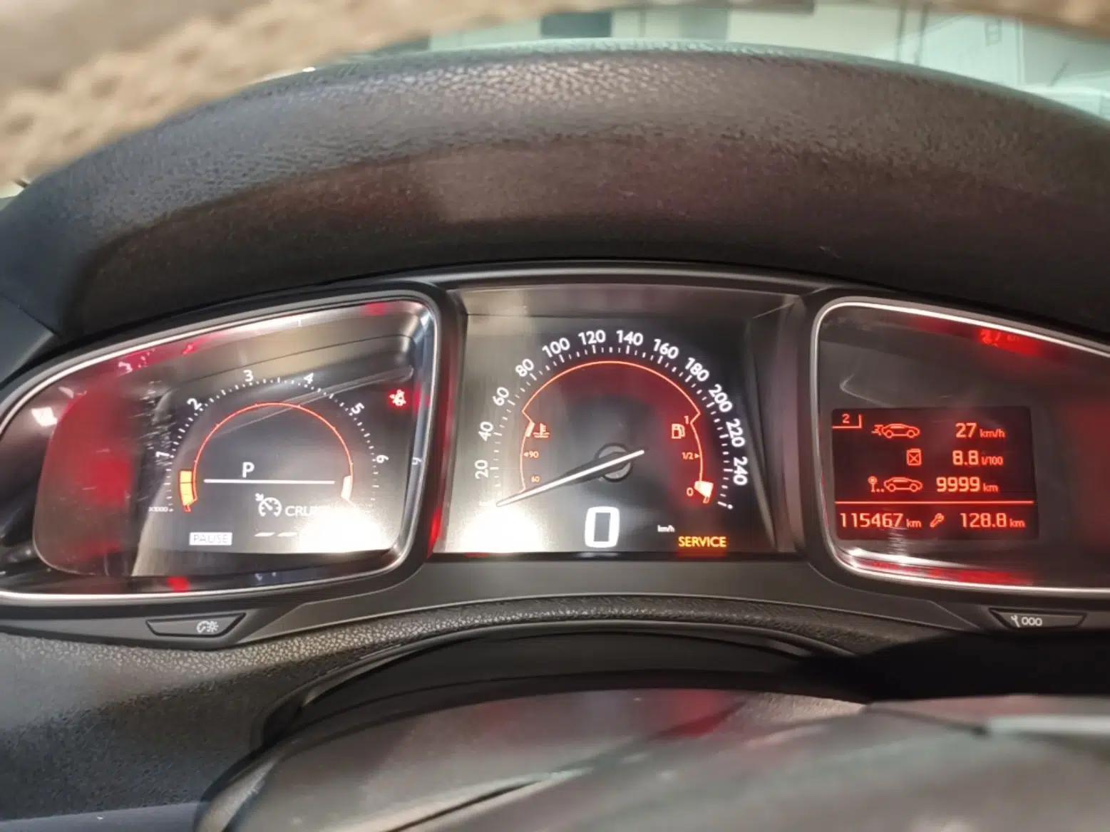 DS 5LS 2014 1.8L automatic Comfort version VTi140 — миниатюра 14