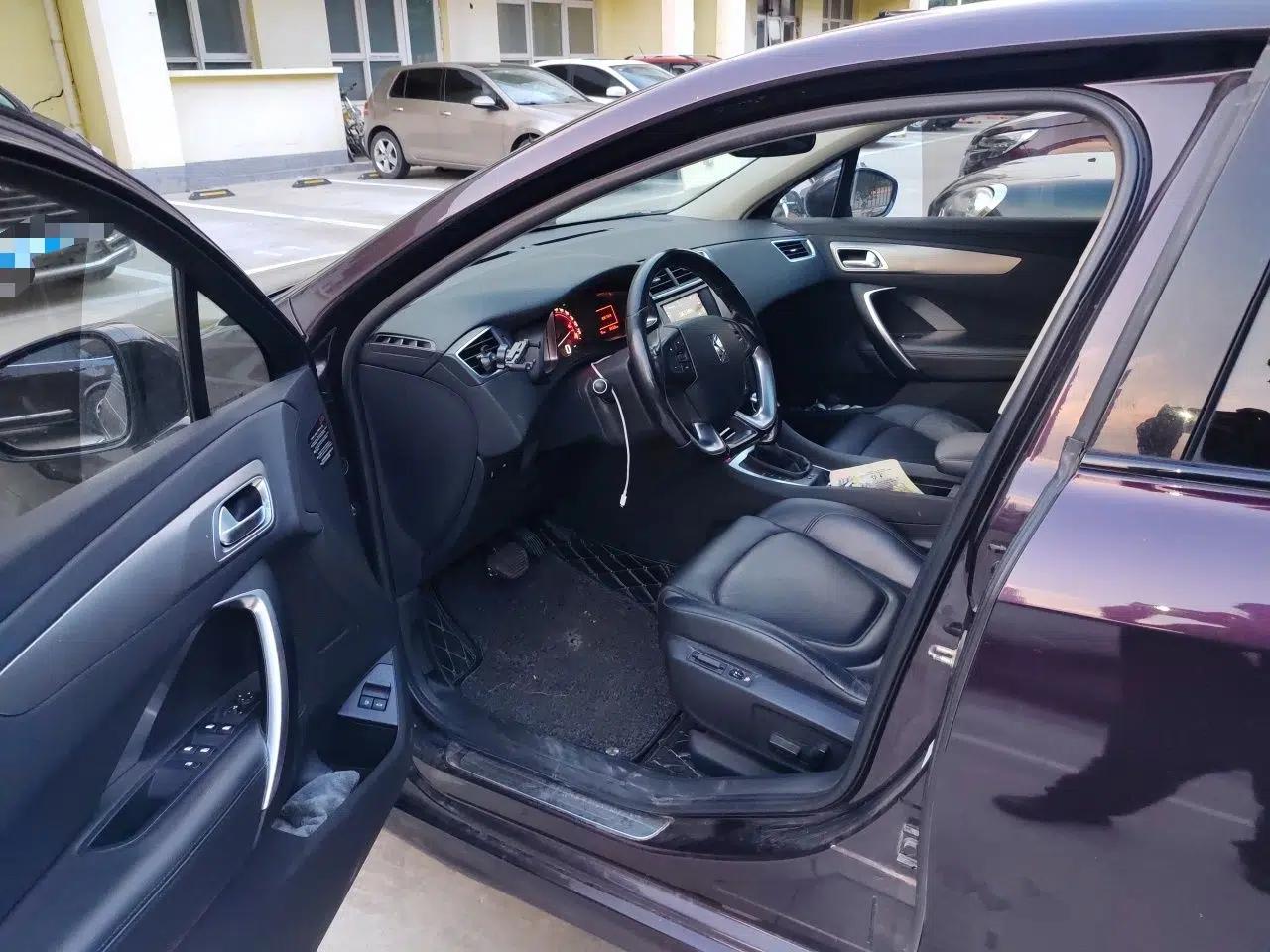 DS 5LS 2014 1.6T Luxury Edition THP160 — миниатюра 16