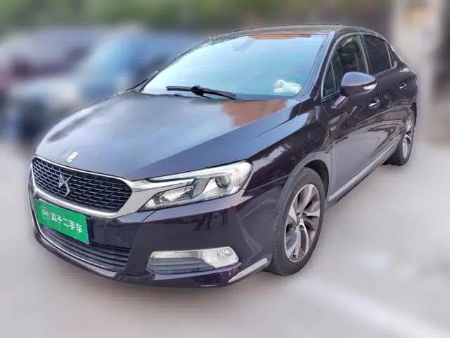 DS 5LS 2014 1.6T Luxury Edition THP160