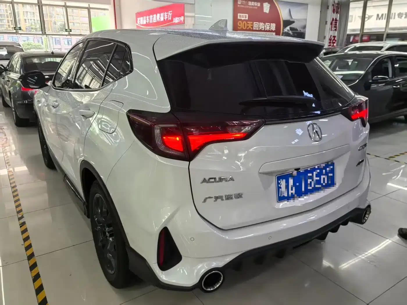 Acura CDX 2021 1.5T 2WD Premium A-Spec Sport — миниатюра 3