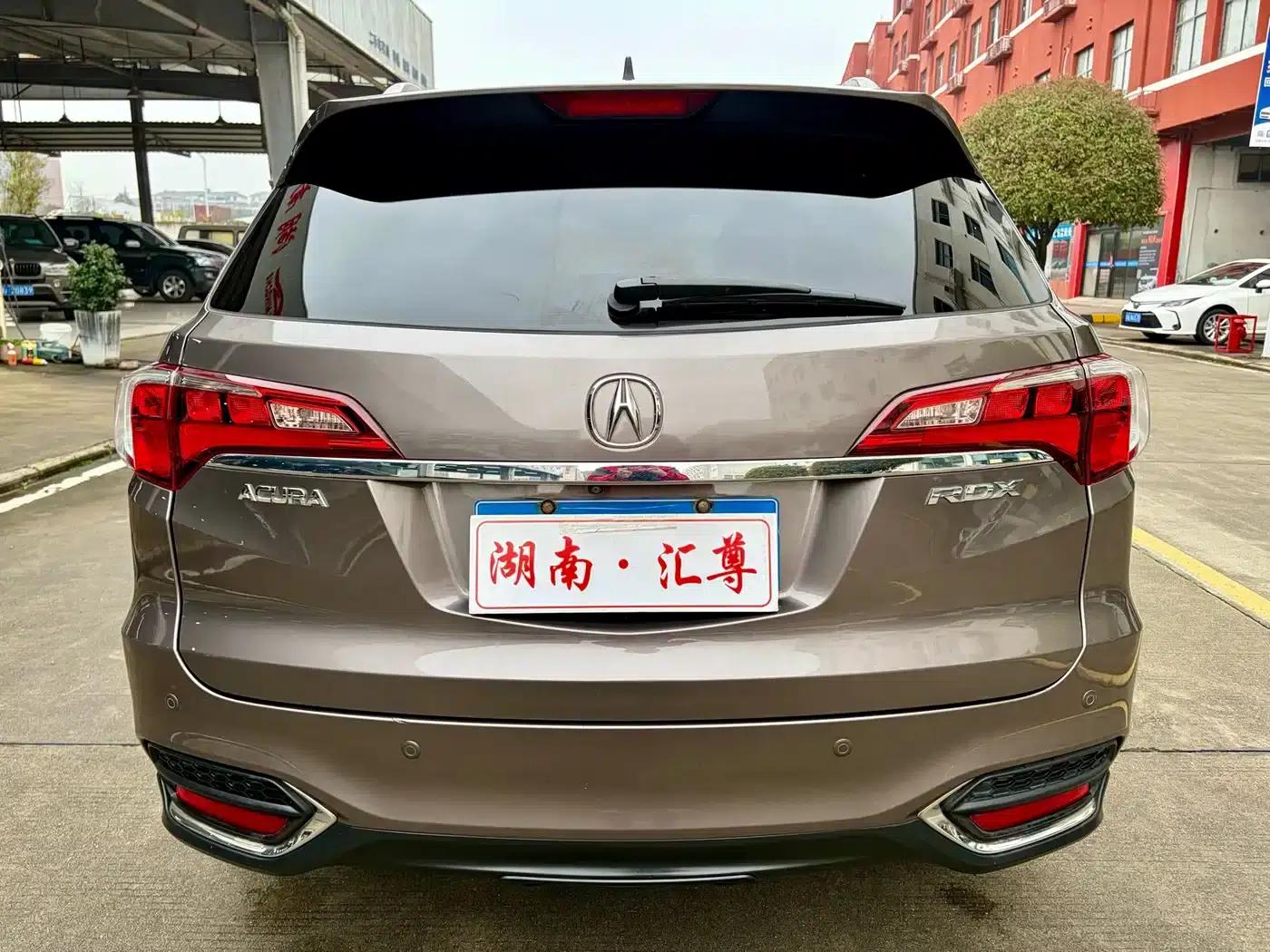 Acura RDX Imported 2016 3.0L 2WD Elite Edition — миниатюра 16