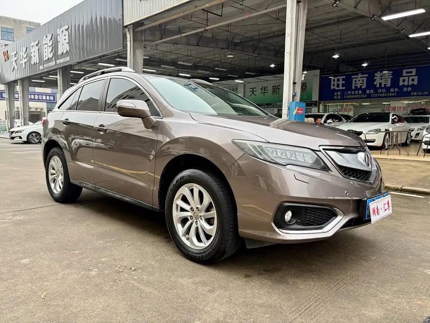 Acura RDX Imported 2016 3.0L 2WD Elite Edition — миниатюра 3