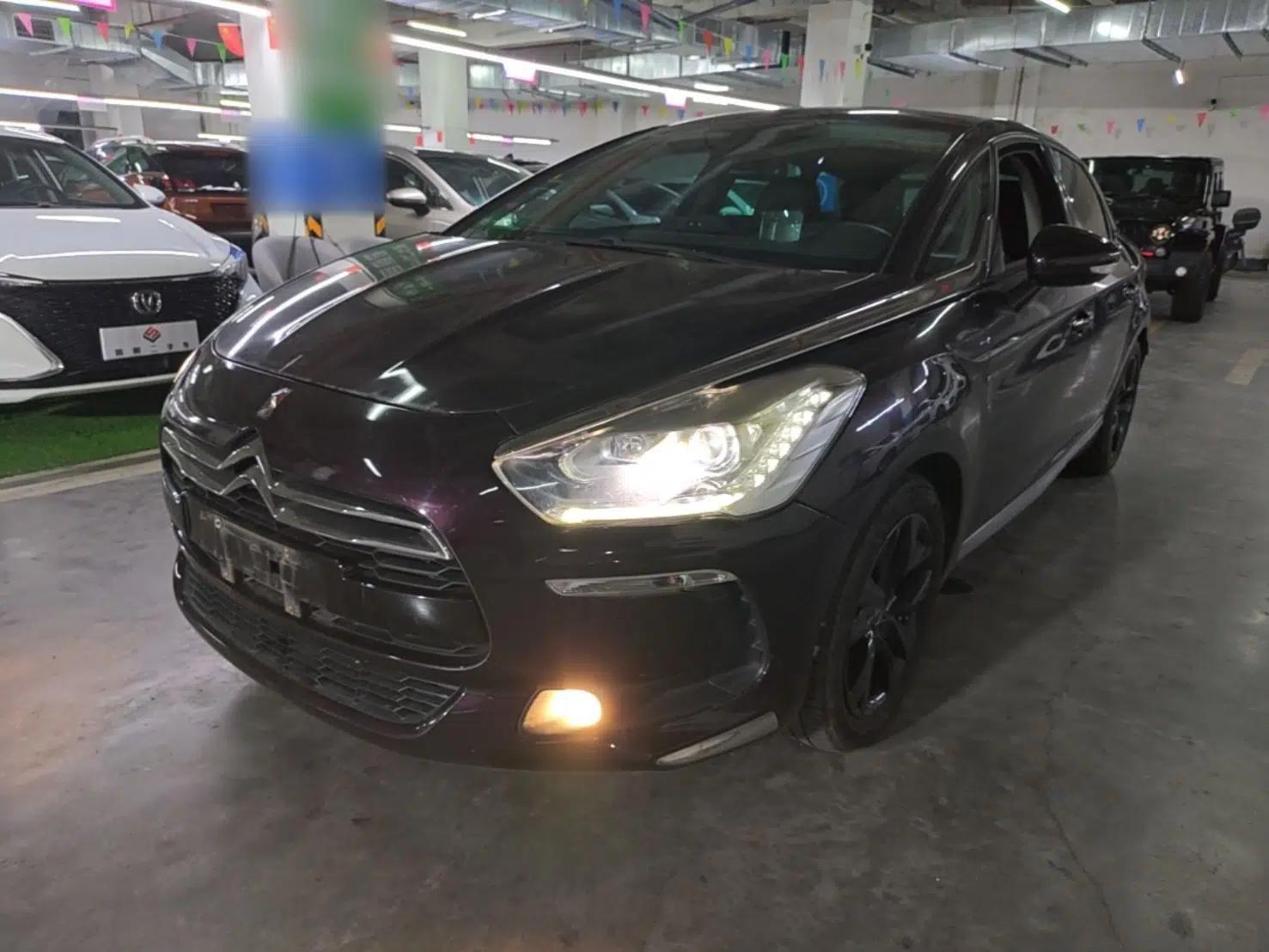 DS 5 2014 1.6T Luxury Edition THP160 — миниатюра 1